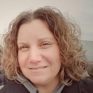 Meet your Posher, Trishia